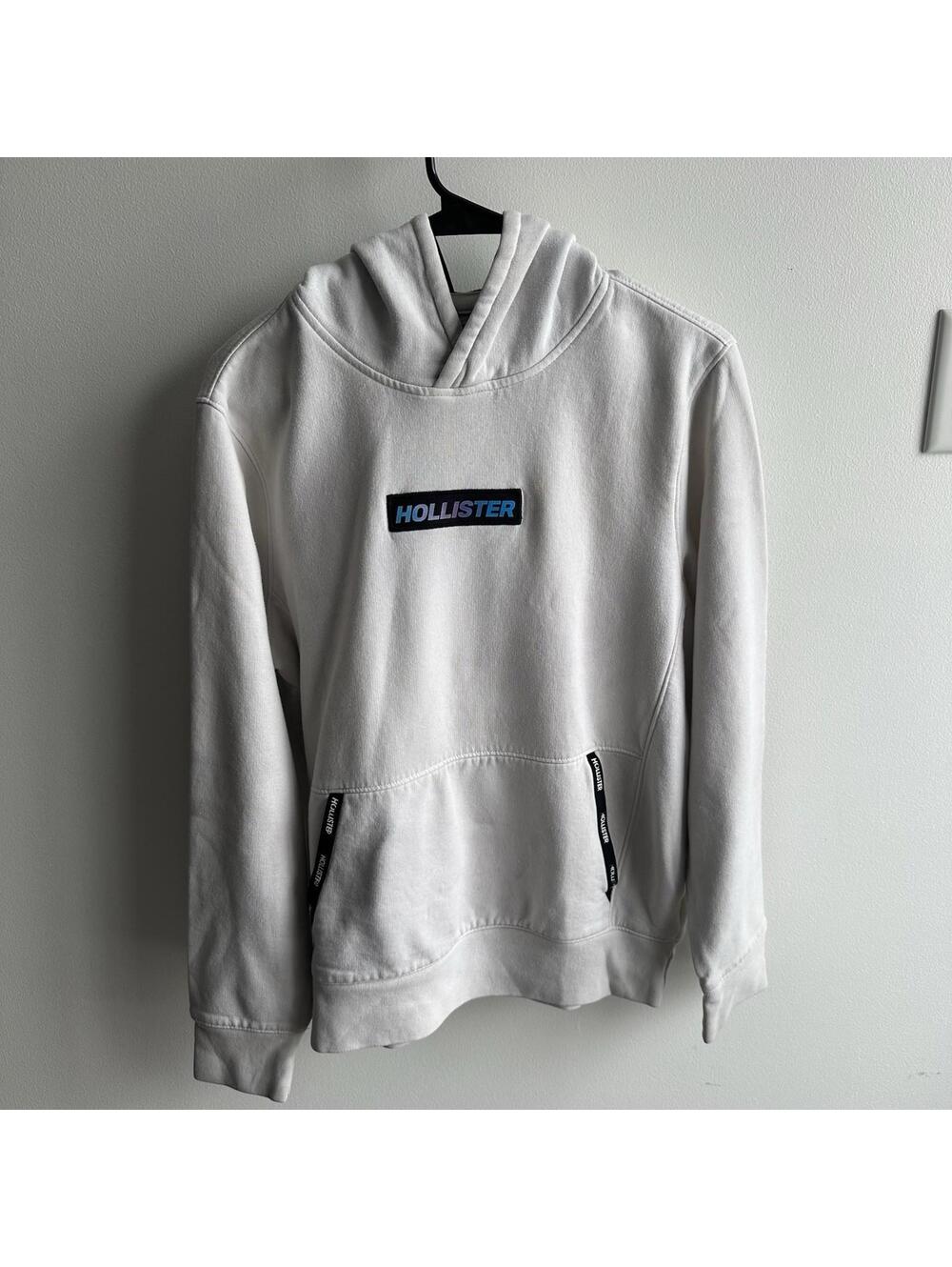 Hollister California Pull Over Hoodie Size Medium White With Black Logo